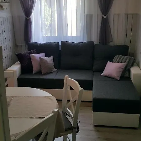 Bacvice Apartment *